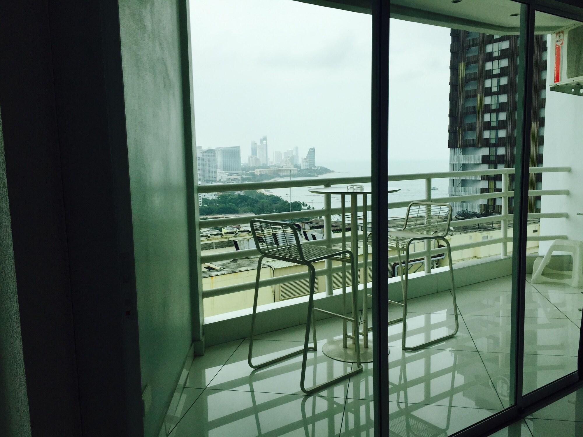 View Talay 6 Condominium By Honey Pattaya Exterior foto